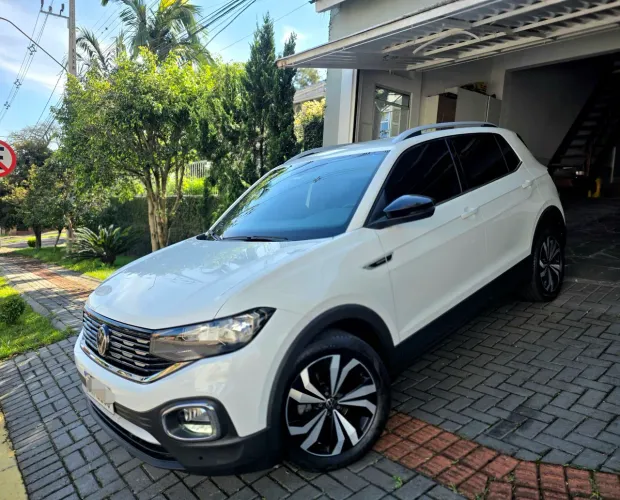 Volkswagen T-Cross Highline 1.4 TSI Flex 16V 5P AUT 2024