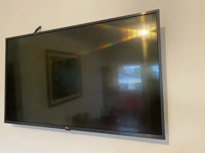 Vendo Tv LG 43 polegadas smart Tv 