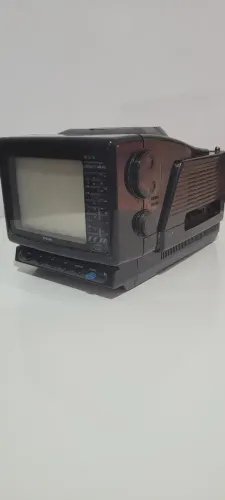 Tv Portátil Cce Rádio Am/fm #