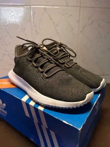 Tênis Adidas Tubular Shadow