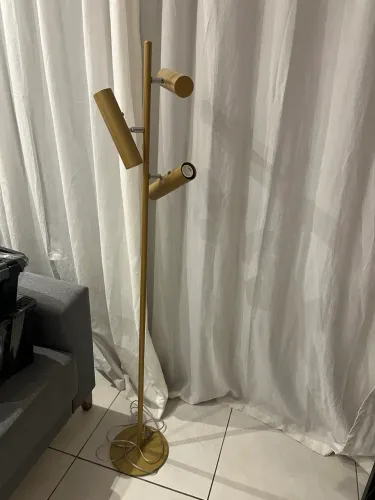Abajur de pé 