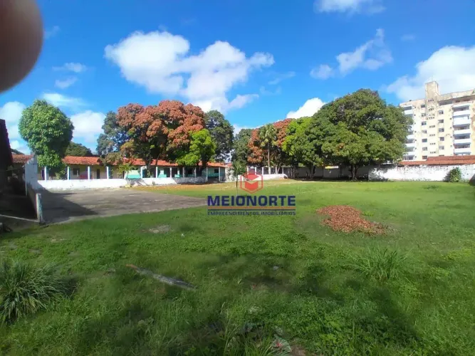 Área à venda, 3330 m² por R$ 2.000.000,00 - Olho D'agua - São Luís/MA