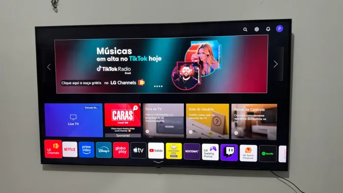 Smart TV 65" 4K LED LG 65UQ8050