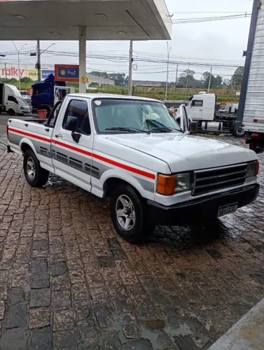 Ford F-1000 Super Diesel / Super Diesel Turbo 1993