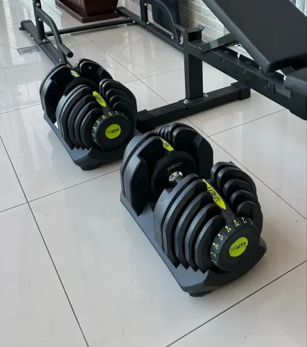 Halteres ajustáveis (até 40kg cada)
