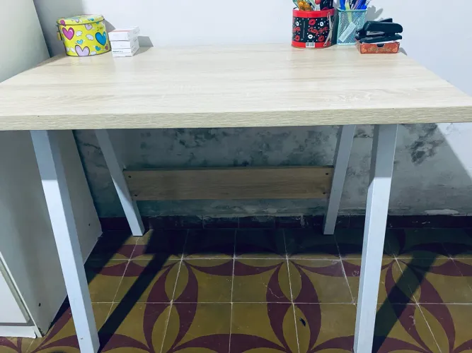 ? Mesa de estudo/escritório à venda