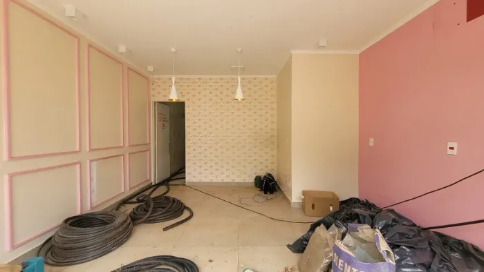Loja comercial com vitrine para Alugar, 75m² - Jardim Irajá