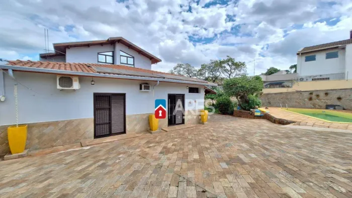 Casa com 4 dormitórios para alugar, 414 m² por R$ 10.375,00/mês - Vila Frezzarim - America