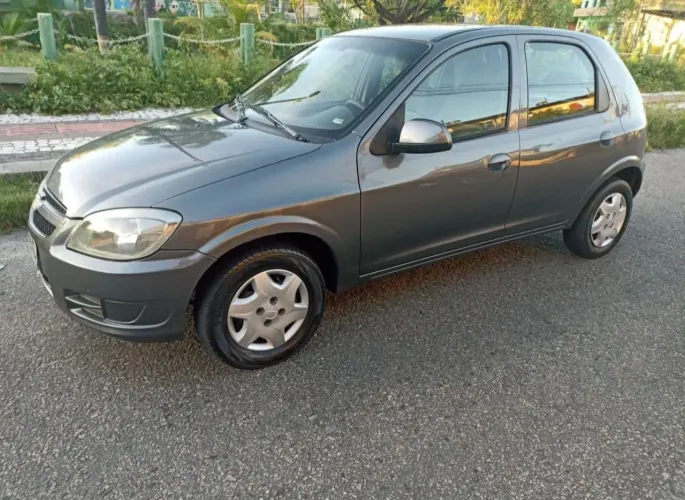 Chevrolet Celta Life/ LS 1.0 MPFI 8V Flexpower 3P 2012