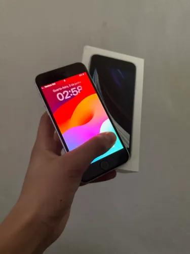 iPhone SE 2020 - 64gb