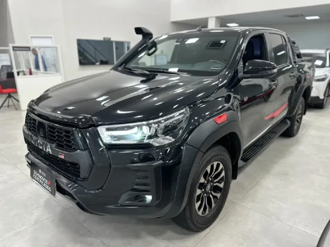 Toyota Hilux CD Gr-s 4X4 2.8 TDI Dies. Aut. 2022