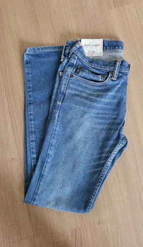 Calça Abercrombie tam 16 Slim