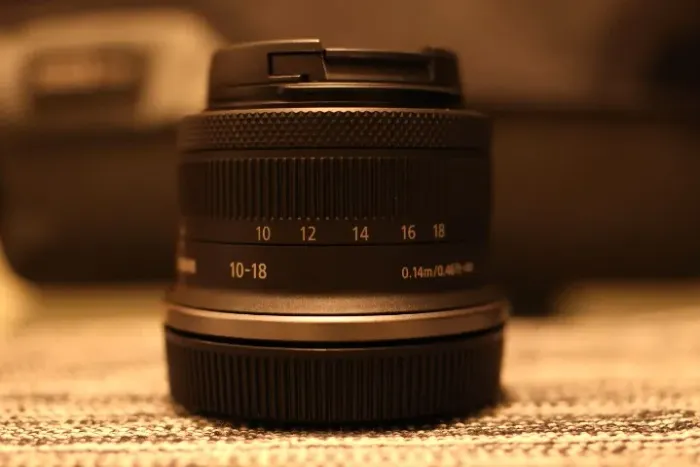 Lente Canon RF-S 10-18 IS STM - sem uso, nova, novíssima, sem detalhes - R7, R10, R50,R100