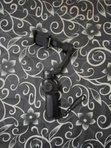 Estabilizador de Imagem iPlace Originals (Gimbal 3 Eixos) - Apenas o Aparelho