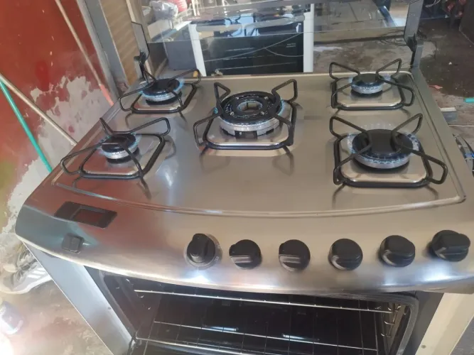 Fogão altomatico funciona tudo bem entrega no conforto da sua casa 