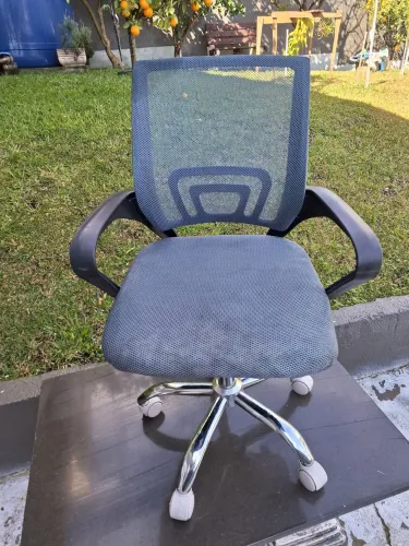 Cadeira escritório ergonômica