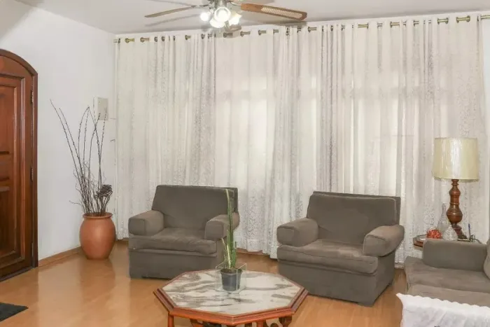 Casa à Venda - Bom Retiro, 4 Quartos, 300 m2