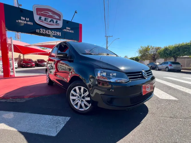 Volkswagen Fox 1.0 MI Total Flex 8V 5P 2013