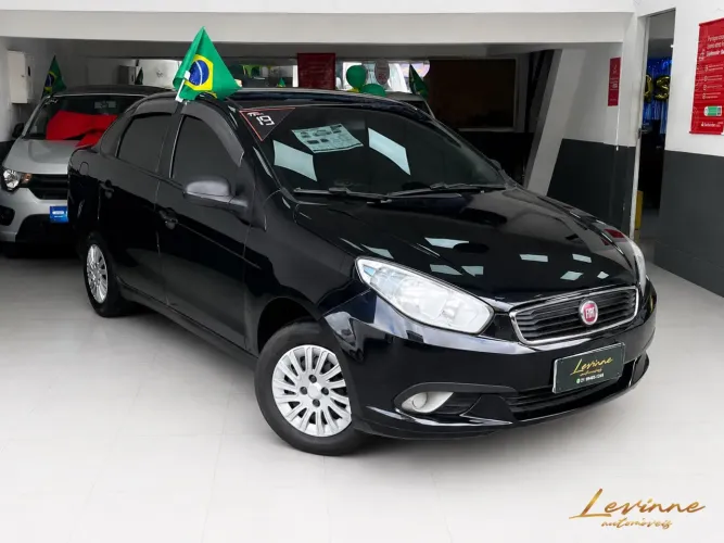 Fiat Grand Siena Attractive 1.0 Flex 8V 4P 2019