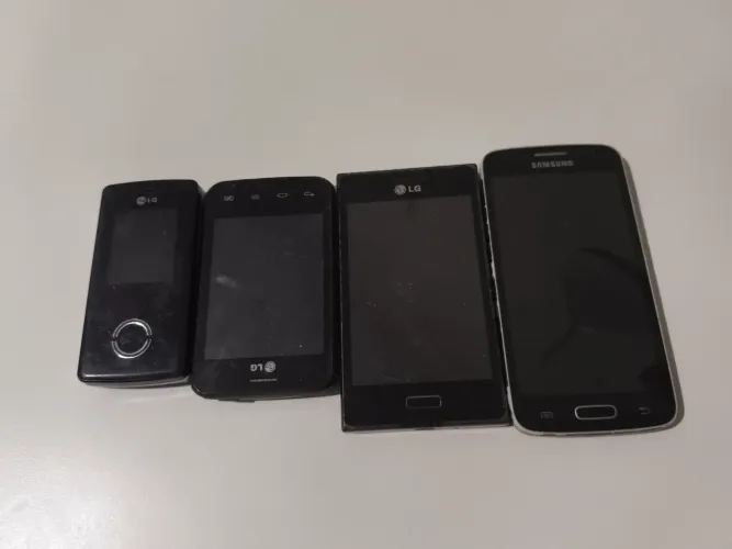 Celulares antigos Relíquias 