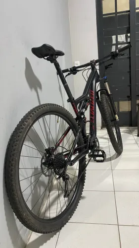 Bike SPECIALIZED FULL aro 29 (A NEGOCIAR!!!)