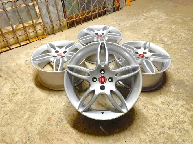 Rodas Aro 17" Fiat Stilo Originais - Seminovas - Aceito Cartão