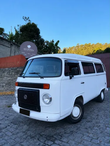 Volkswagen Kombi Standard 1.4 MI Total Flex 8V 2009