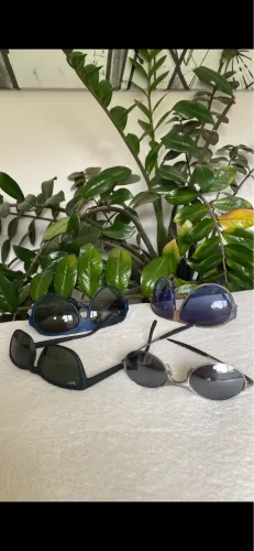 Óculos Oskley, Ray Ban, Dolce & Gabbana, Herchcovith