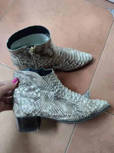 Bota em couro Phyton