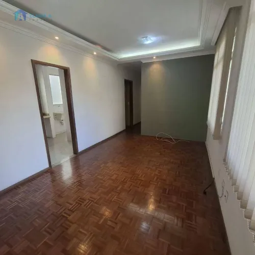 Apartamento com 3 dormitórios para alugar, 81 m² por R$ 2.867,00/mês - Padre Eustáquio - B