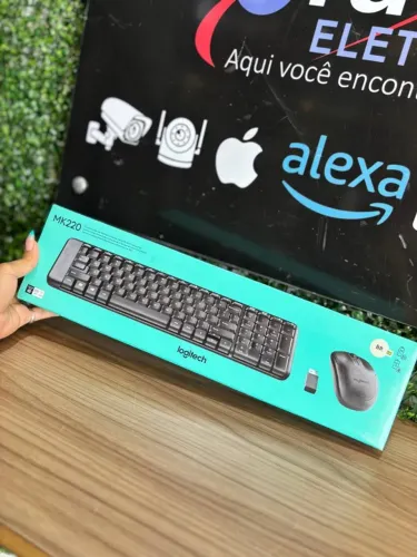 Kit de Teclado e Mouse LOGITECH MK220