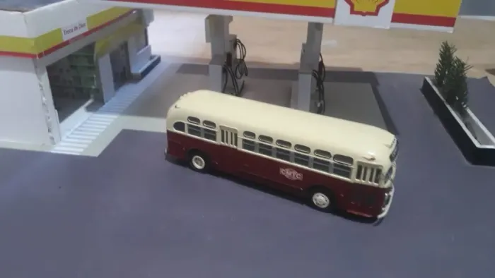Miniatura  de ônibus  CMTC 1/43