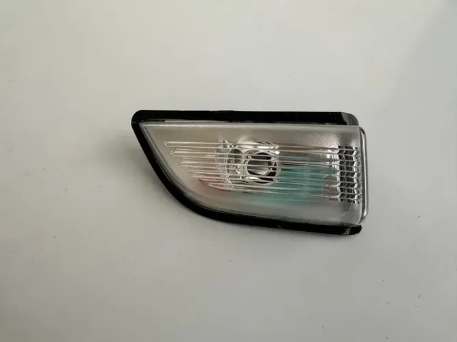 Pisca Retrovisor Esquerdo Volvo Xc60 2009 2010 2011 2012 2013