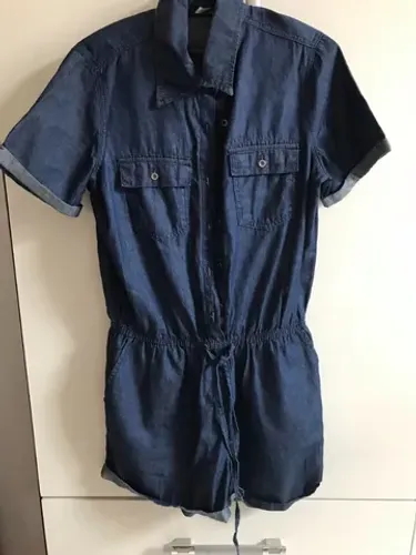 (Tam: M) Macaquinho Jeans