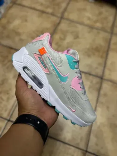 Tênis Nike Air Max 90