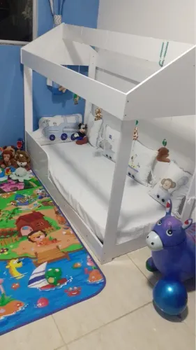 Cama MONTESSORIANA