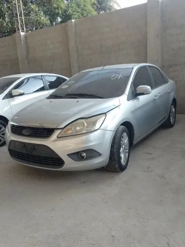 Vendo peças Ford focus 2013 2.0 peclat peças 