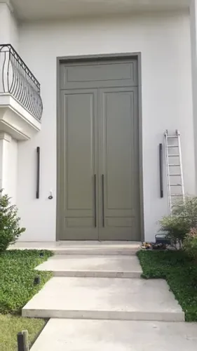 Compre Portas Especiais sob medida!  Phanda Portas a melhor opção pra sua casa!