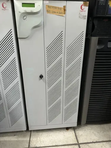 Nobreak engetron de 40 kva trifásico