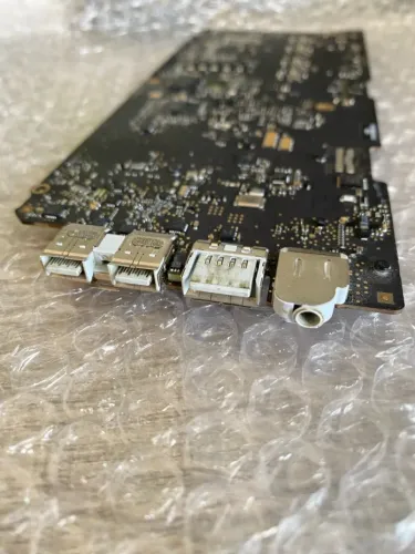 Placa-mãe para MACBook PRO retina 13 ?A1502, placa lógica i5,8gb, 2015?, original  