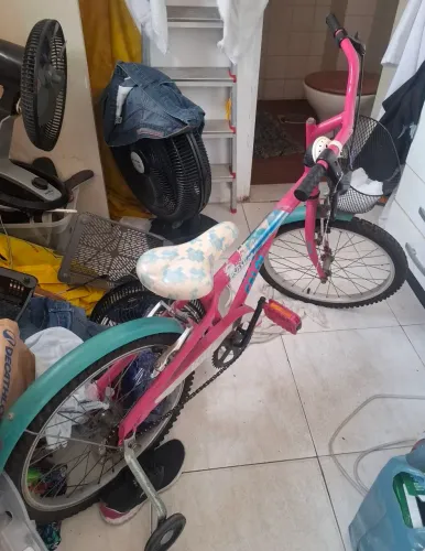 Vendo bicicleta infantil Vila Isabel RJ