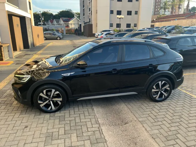 Volkswagen Nivus Highline 1.0 200 TSI Flex AUT 2021