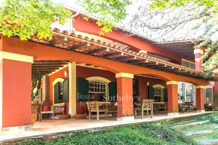 Fazenda no Vale da Cachoeira