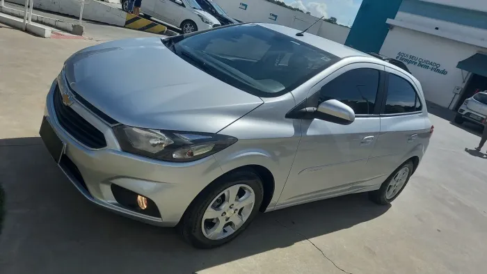  ONIX  LT 1.4  FLEX 2019 (6 MARCHAS)  - Impecável 