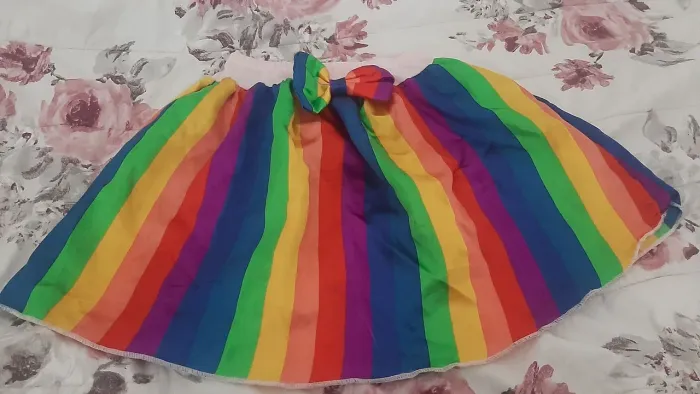 Saia colorida infantil