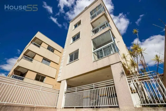 Apartamento 2 Quartos - Sacada com Churrasqueira - Novo Mundo