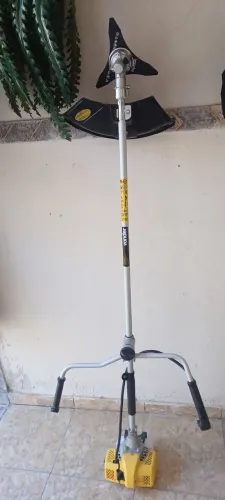 Roçadeira a gasolina Vonder Mod.RGP 254 e acessórios