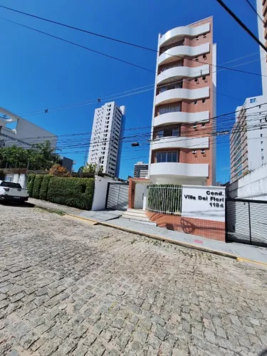 Condomínio Ville Dei Fiori - Apto 3/4 sendo 3 suítes de 113 m², 2 vagas por 420.000