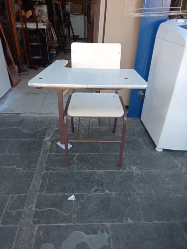 Escrivaninha Escolar Clássica