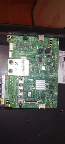 Placa principal tv Samsung un32eh5000g funcionando perfeitamente 